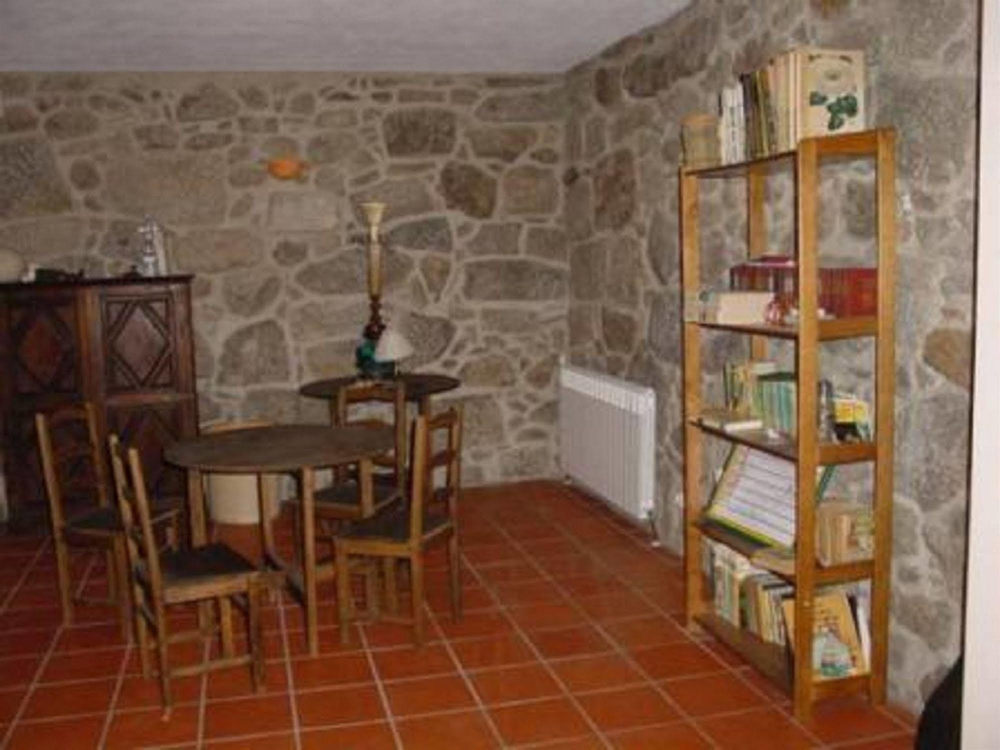 Stone Farm Hostel Felgueiras Exterior foto